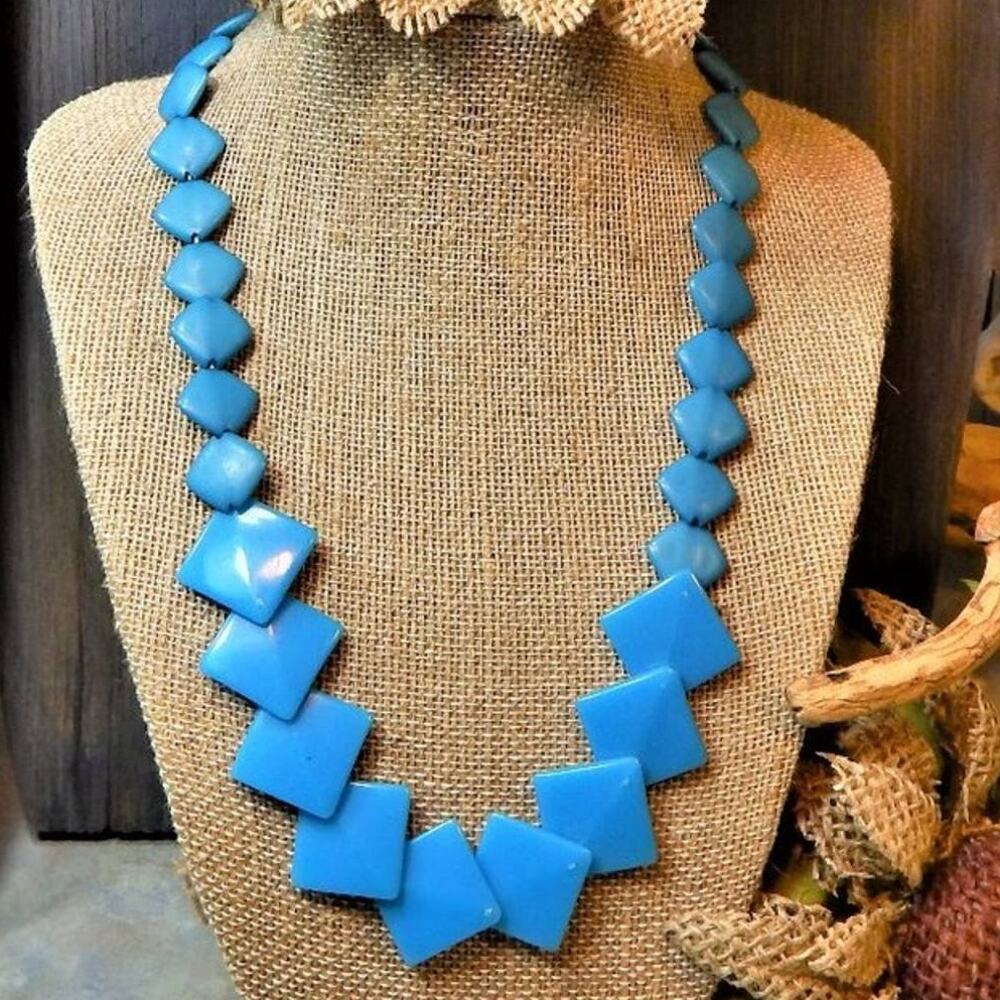 Classy Vintage Stacked Square Sky Blue Acrylic Necklace